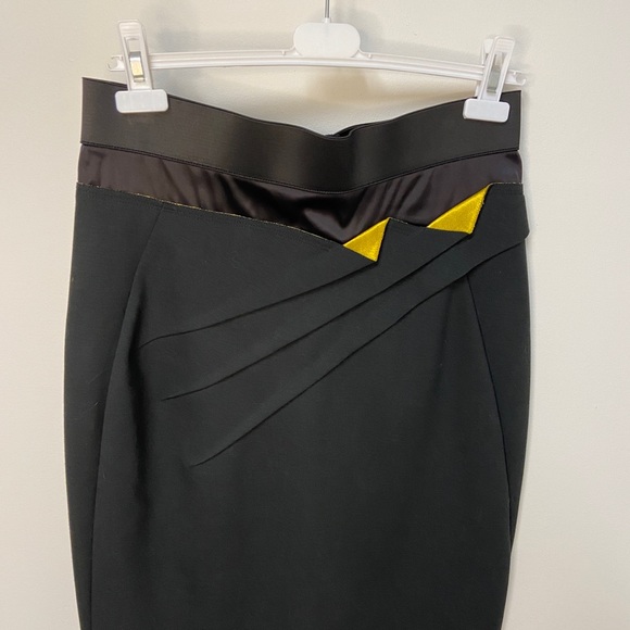 Donna Karan pencil skirt with mix materials Size 12 - Picture 10 of 11